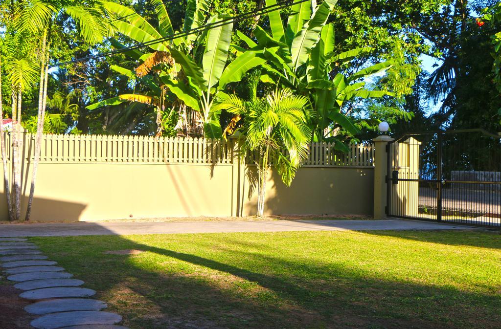 Villa Saint Sauveur Baie Sainte Anne Exterior foto